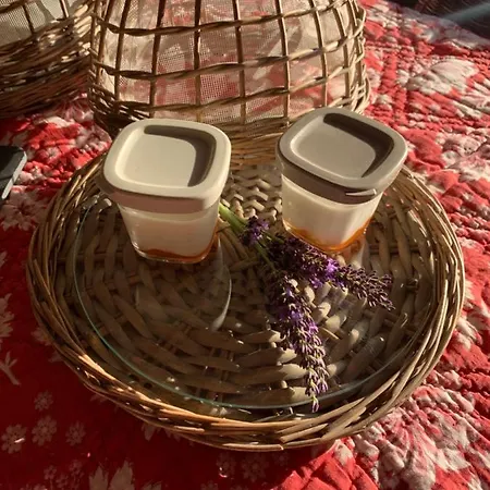 La Petite Campagne Couette-café