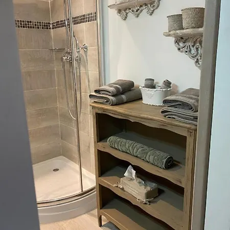 La Petite Campagne 3*