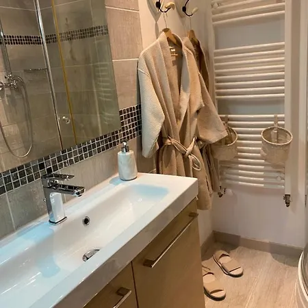 La Petite Campagne Couette-café 3*