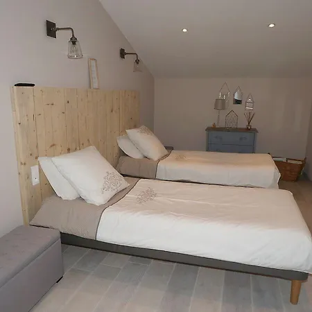 La Petite Campagne 3*