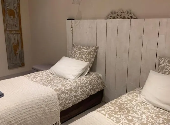 La Petite Campagne 3*